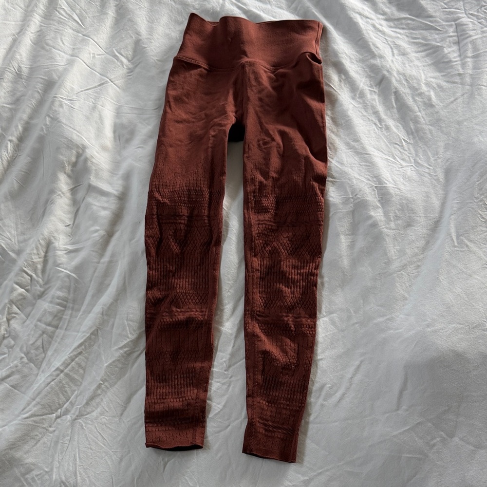 Fabletics sculptknit seamless leggings with laser cut designs